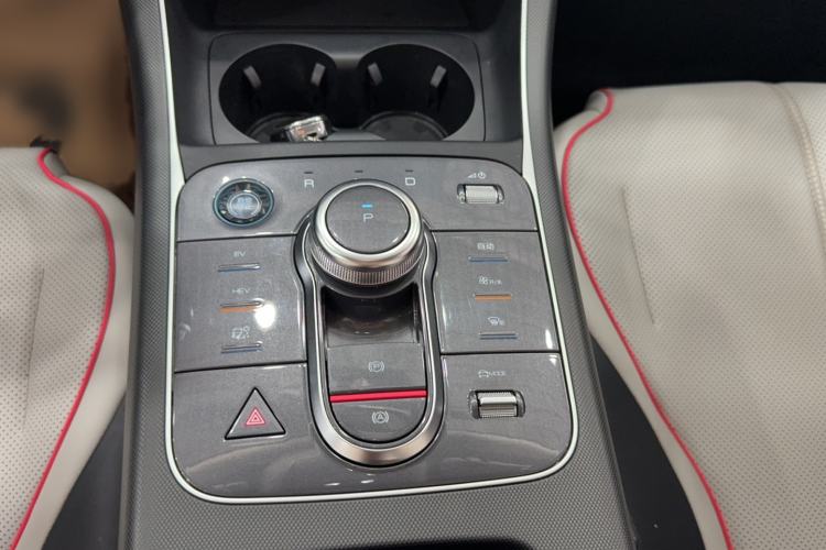 Used BYD Destroyer 05 2023 Champion Edition DM-i 55KM Luxury Model Gear Lever