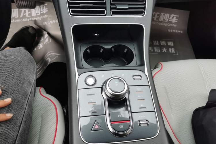 Used BYD Destroyer 05 2023 Champion Edition DM-i 55KM Luxury Model Gear Lever