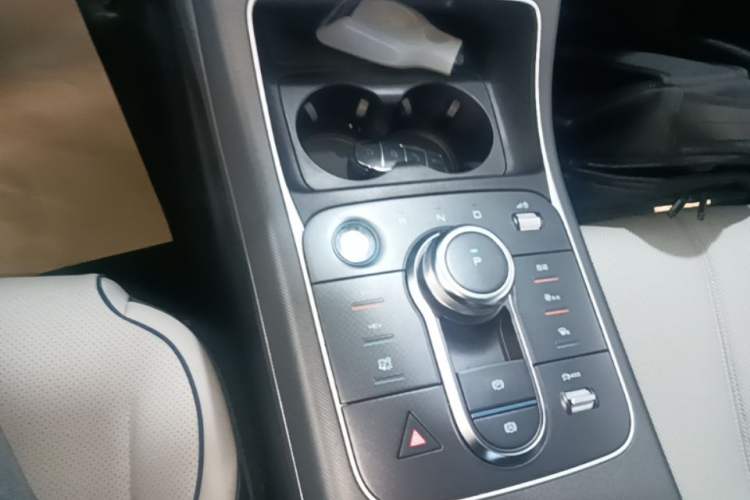 Used BYD Destroyer 05 2023 Champion Edition DM-i 55KM Luxury Model Gear Lever