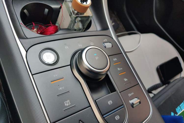 Used BYD Destroyer 05 2023 Champion Edition DM-i 120KM Prestige Model Gear Lever