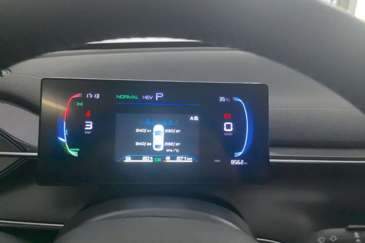 Used BYD Destroyer 05 2023 Champion Edition DM-i 120KM Prestige Model Instrument Cluster