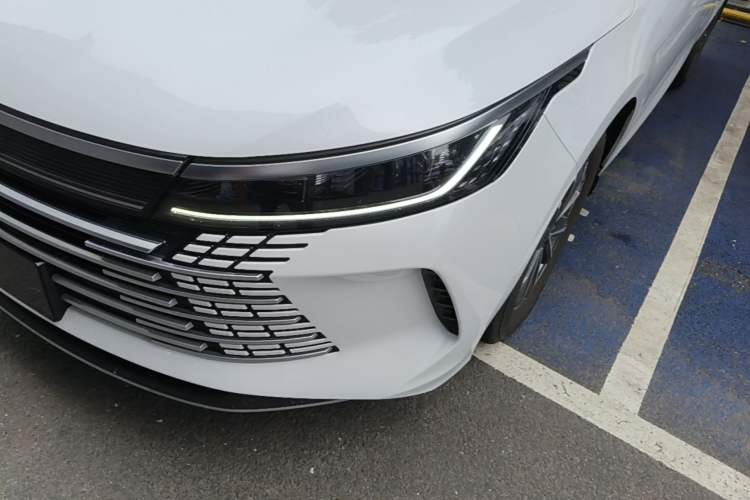 Used BYD Destroyer 05 2023 Champion Edition DM-i 55KM Luxury Model Left Front Headlight