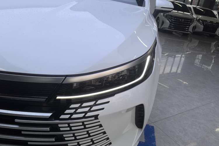 Used BYD Destroyer 05 2023 Champion Edition DM-i 120KM Prestige Model Left Front Headlight