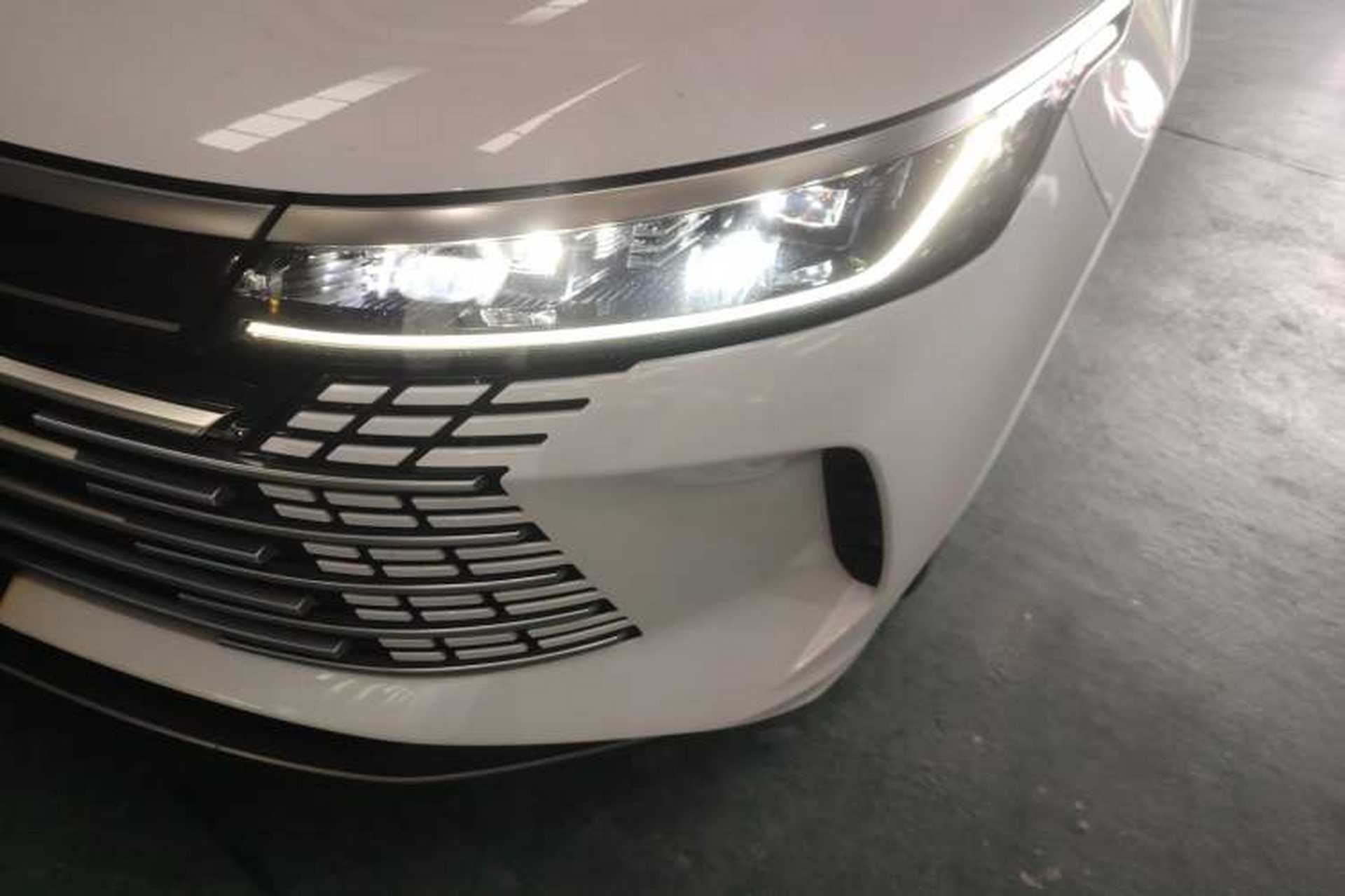 Used BYD Destroyer 05 2023 Champion Edition DM-i 120KM Prestige Model Left Front Headlight