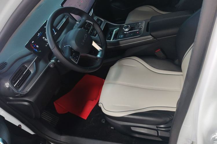 Used BYD Destroyer 05 2023 Champion Edition DM-i 120KM Luxury Model Left Front Seat