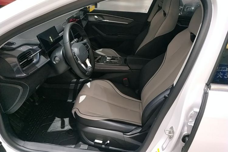 Used BYD Destroyer 05 2023 Champion Edition DM-i 120KM Prestige Model Left Front Seat