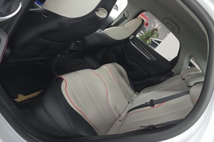 Used BYD Destroyer 05 2023 Champion Edition DM-i 55KM Luxury Model Left Rear Seat