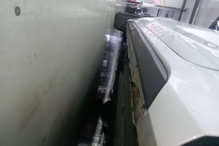 Used BYD Destroyer 05 2023 Champion Edition DM-i 55KM Luxury Model Left Side Sill