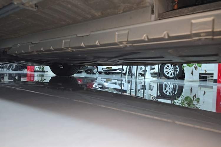 Used BYD Destroyer 05 2023 Champion Edition DM-i 55KM Luxury Model Left Side Sill