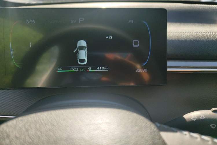 Used BYD Destroyer 05 2023 Champion Edition DM-i 120KM Prestige Model Odometer Close Up