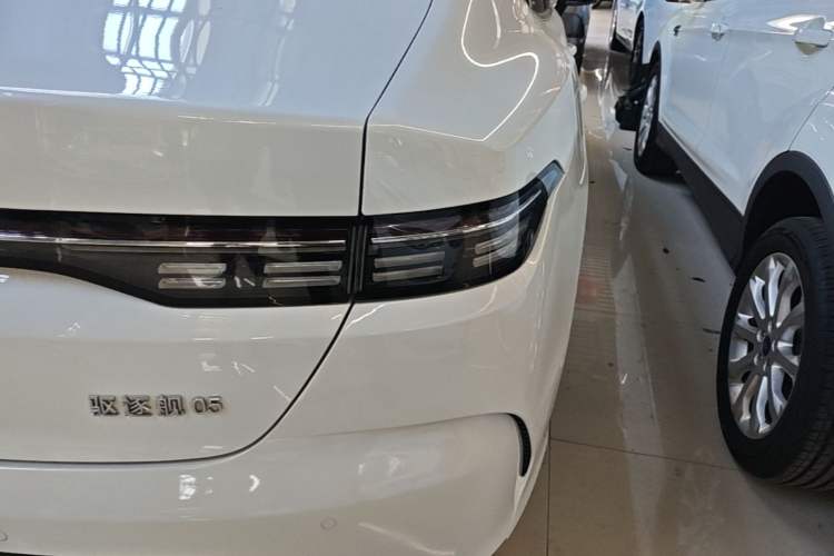 Used BYD Destroyer 05 2023 Champion Edition DM-i 120KM Prestige Model Right Rear Taillight