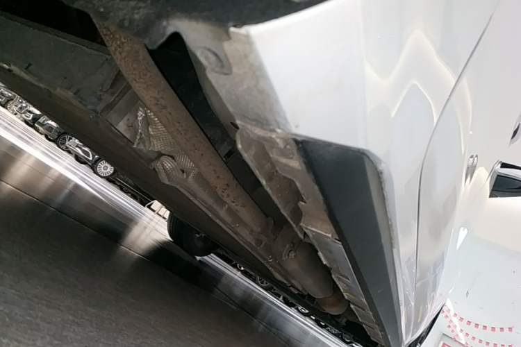 Used BYD Destroyer 05 2023 Champion Edition DM-i 120KM Prestige Model Right Side Sill
