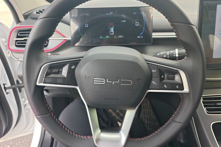 Used BYD Destroyer 05 2023 Champion Edition DM-i 55KM Prestige Model Steering Wheel