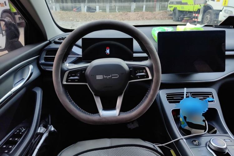 Used BYD Destroyer 05 2023 Champion Edition DM-i 55KM Luxury Model Steering Wheel