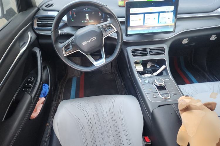 Used BYD Destroyer 05 2023 Champion Edition DM-i 55KM Luxury Model Steering Wheel