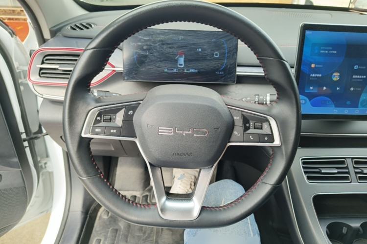 Used BYD Destroyer 05 2023 Champion Edition DM-i 55KM Luxury Model Steering Wheel