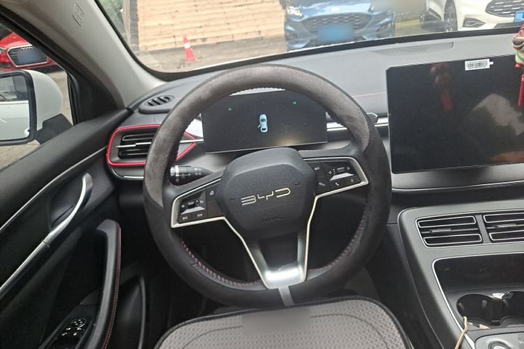 Used BYD Destroyer 05 2023 Champion Edition DM-i 55KM Luxury Model Steering Wheel