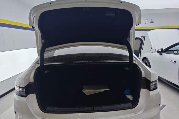 Used BYD Destroyer 05 2023 Champion Edition DM-i 55KM Luxury Model Trunk