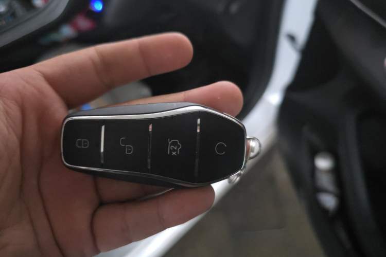 Used BYD Destroyer 05 2023 Champion Edition DM-i 55KM Luxury Model Vehicle Key