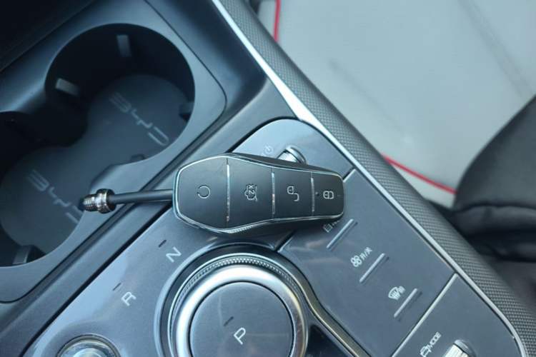 Used BYD Destroyer 05 2023 Champion Edition DM-i 55KM Luxury Model Vehicle Key
