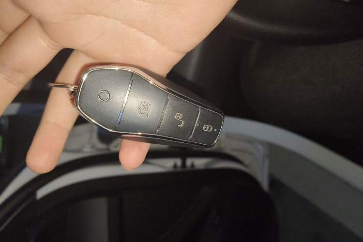 Used BYD Destroyer 05 2023 Champion Edition DM-i 120KM Luxury Model Vehicle Key