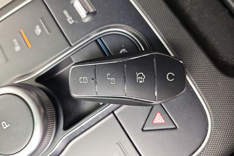 Used BYD Destroyer 05 2023 Champion Edition DM-i 55KM Luxury Model Vehicle Key