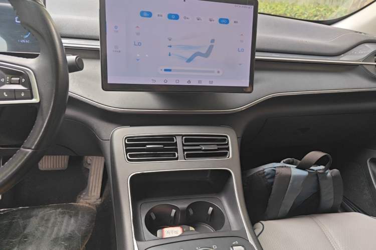 Used BYD Destroyer 05 2024 HONOR Edition DM-i 55KM Luxury Model Audio And AC Panel