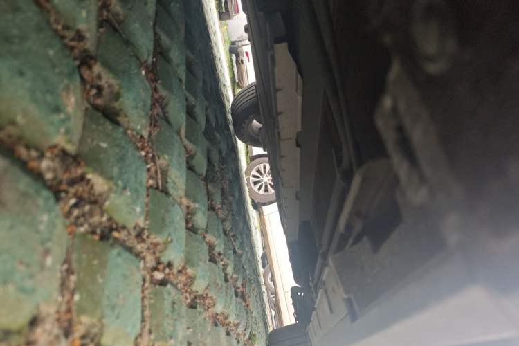 Used BYD Destroyer 05 2024 HONOR Edition DM-i 55KM Luxury Model Chassis Front Left
