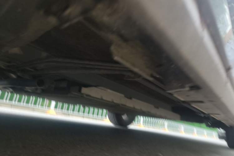 Used BYD Destroyer 05 2024 HONOR Edition DM-i 55KM Luxury Model Chassis Front Left