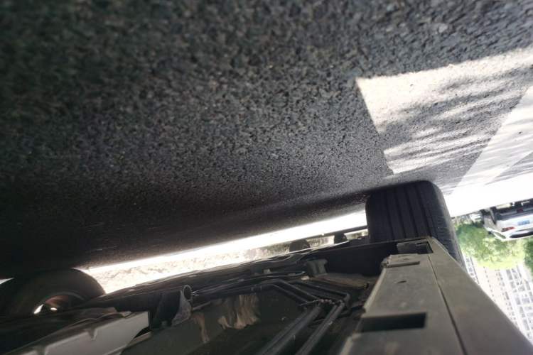 Used BYD Destroyer 05 2024 HONOR Edition DM-i 55KM Luxury Model Chassis Front Left