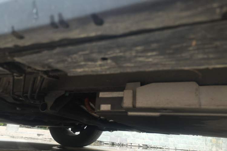Used BYD Destroyer 05 2024 Honor Edition DM-i 120KM Luxury Model Chassis Front Left