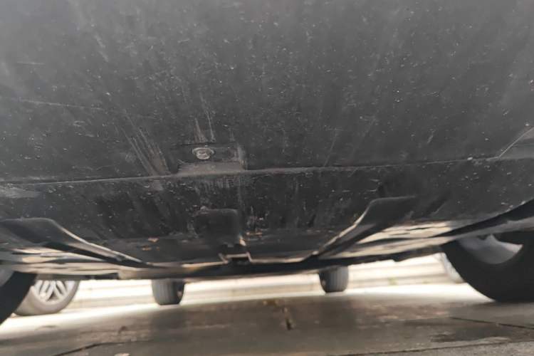 Used BYD Destroyer 05 2024 Honor Edition DM-i 120KM Luxury Model Chassis Rear