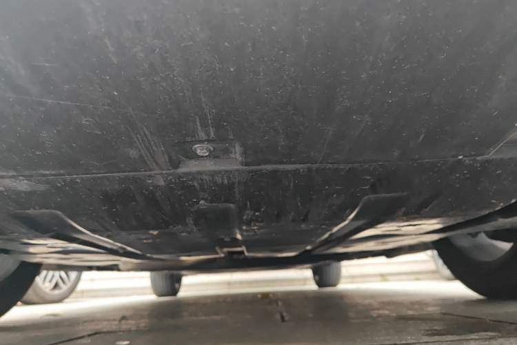Used BYD Destroyer 05 2024 Honor Edition DM-i 120KM Luxury Model Chassis Rear Right