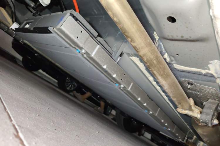 Used BYD Destroyer 05 2024 HONOR Edition DM-i 55KM Luxury Model Chassis Rear Right