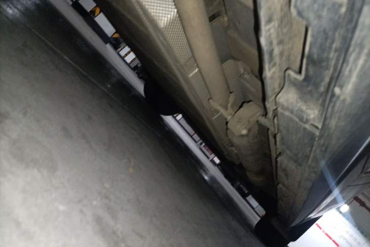 Used BYD Destroyer 05 2024 Honor Edition DM-i 120KM Luxury Model Chassis Rear Right