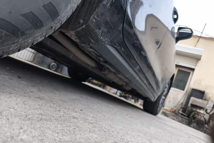 Used BYD Destroyer 05 2024 HONOR Edition DM-i 55KM Luxury Model Chassis Rear Right