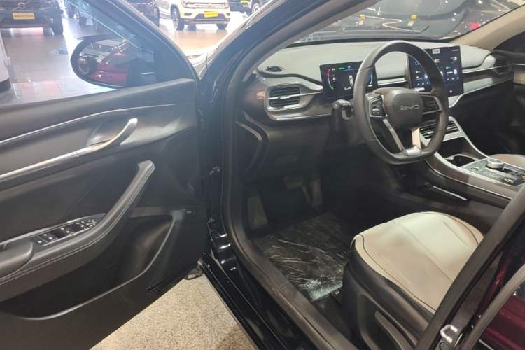 Used BYD Destroyer 05 2024 Honor Edition DM-i 120KM Luxury Model Driver Seat