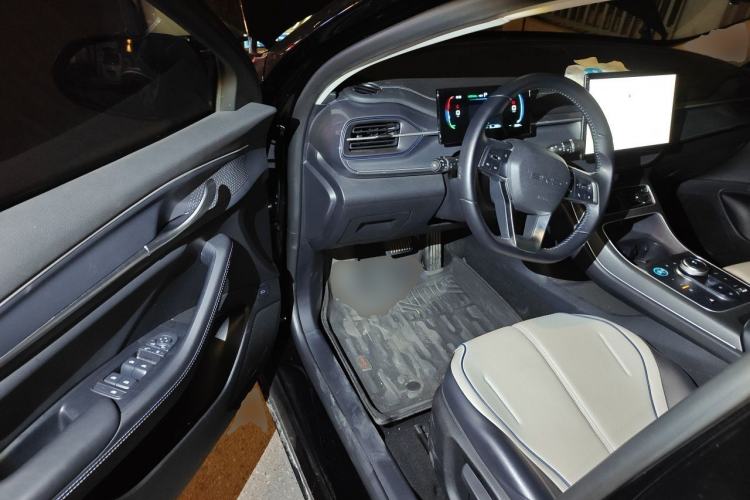 Used BYD Destroyer 05 2024 HONOR Edition DM-i 55KM Luxury Model Driver Seat