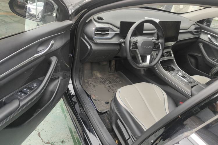 Used BYD Destroyer 05 2024 HONOR Edition DM-i 55KM Luxury Model Driver Seat