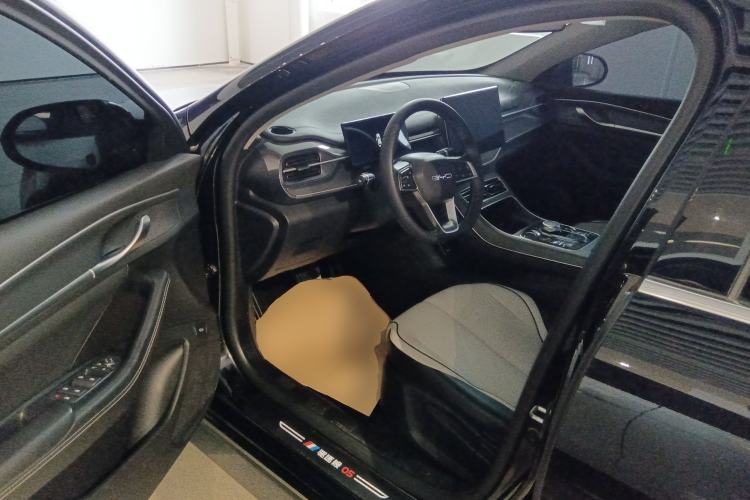 Used BYD Destroyer 05 2024 Honor Edition DM-i 120KM Luxury Model Driver Seat