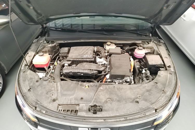 Used BYD Destroyer 05 2024 HONOR Edition DM-i 55KM Luxury Model Engine Bay