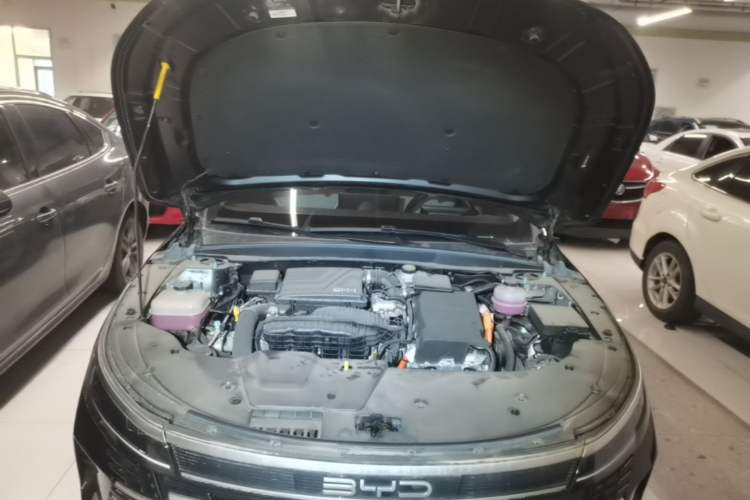 Used BYD Destroyer 05 2024 HONOR Edition DM-i 55KM Luxury Model Engine Bay