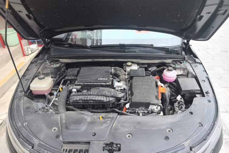 Used BYD Destroyer 05 2024 HONOR Edition DM-i 55KM Luxury Model Engine Bay