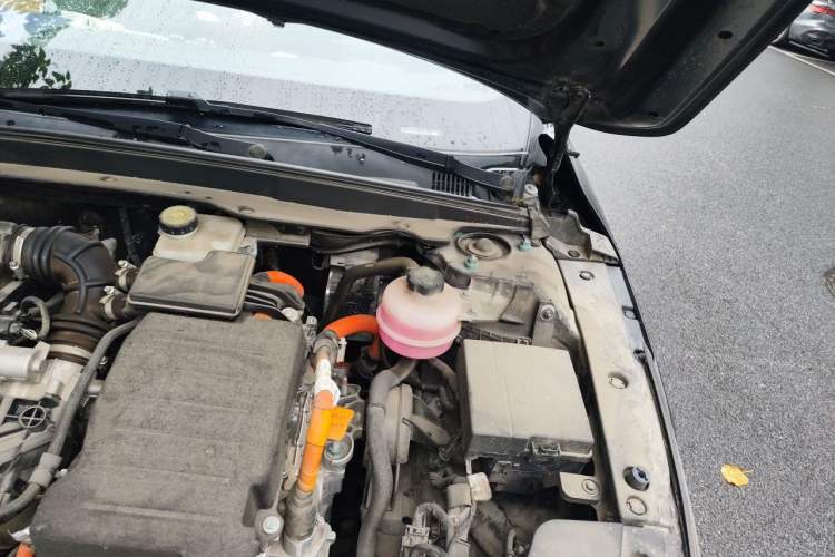 Used BYD Destroyer 05 2024 DM-i 55KM Flagship Glory Edition Engine Bay Left