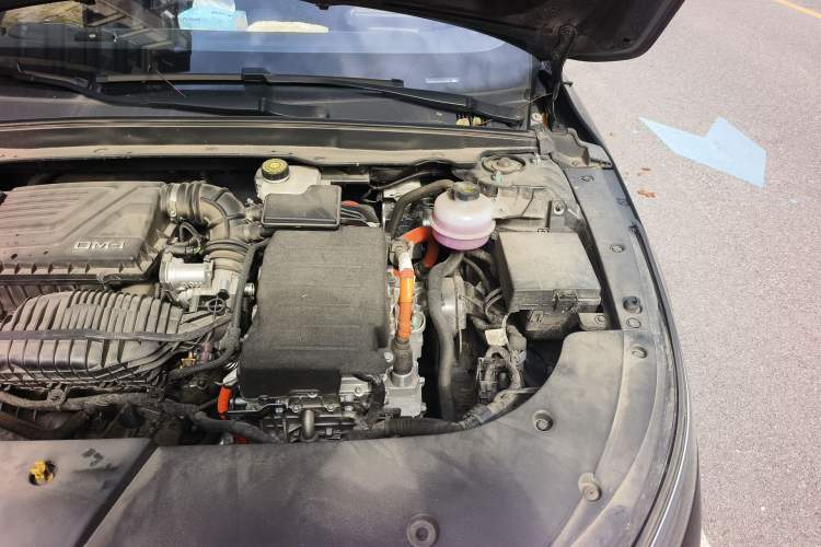 Used BYD Destroyer 05 2024 HONOR Edition DM-i 55KM Luxury Model Engine Bay Left