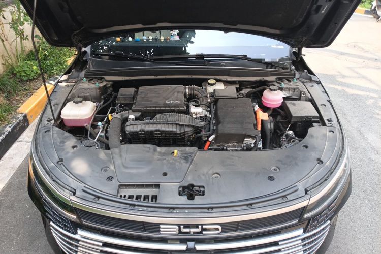 Used BYD Destroyer 05 2024 HONOR Edition DM-i 55KM Luxury Model Engine Bay