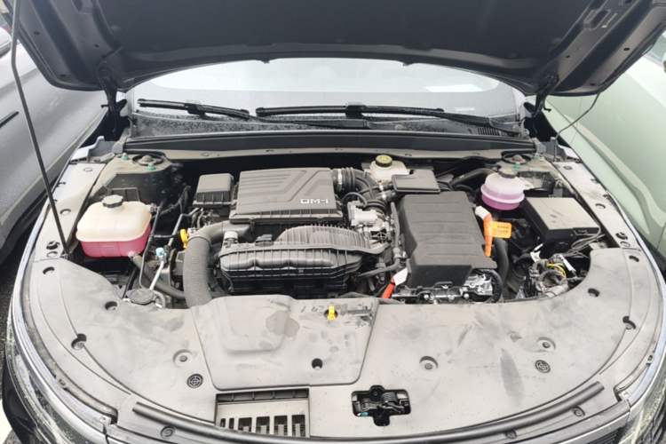 Used BYD Destroyer 05 2024 HONOR Edition DM-i 55KM Luxury Model Engine Bay