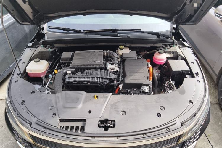 Used BYD Destroyer 05 2024 HONOR Edition DM-i 55KM Luxury Model Engine Bay