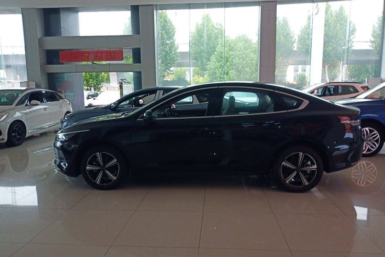 Used BYD Destroyer 05 2024 Honor Edition DM-i 120KM Luxury Model Exterior 3