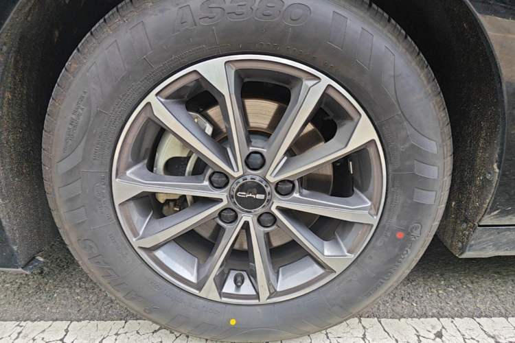 Used BYD Destroyer 05 2024 HONOR Edition DM-i 55KM Luxury Model Exterior 4